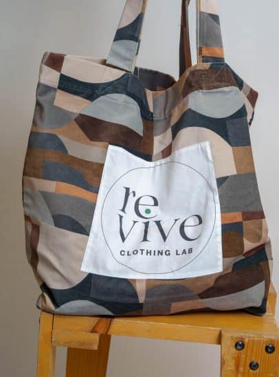R'bag sac cabas upcyclé avec du tissu d'ameublement à motif géométrique